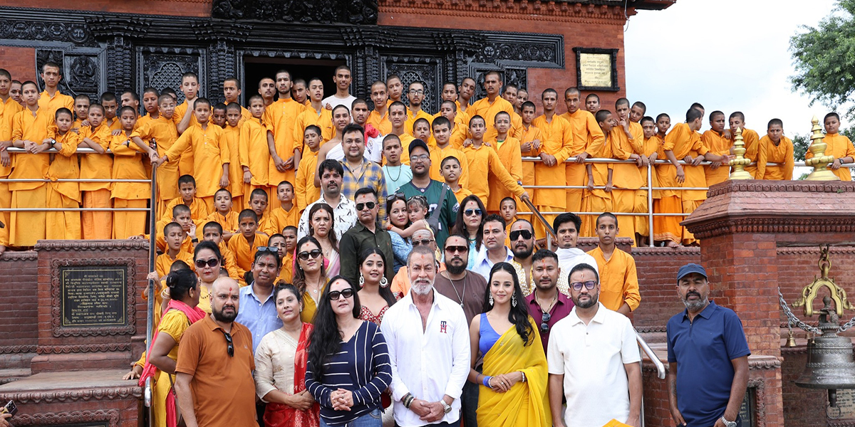 चितवनमा छायांकन हुँदै चन्द्र पन्त निर्देशित फिल्म ‘आ बाट आमा’ 