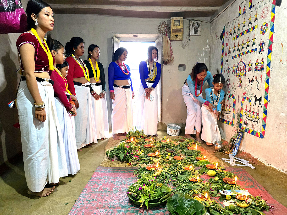 ‘अष्टिम्की चित्र’मा पूजा