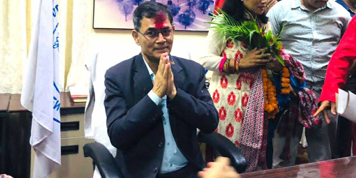 प्रा.डा. श्रेष्ठले सम्हाले बीपी प्रतिष्ठानमा उपकुलपतिको जिम्मेवारी