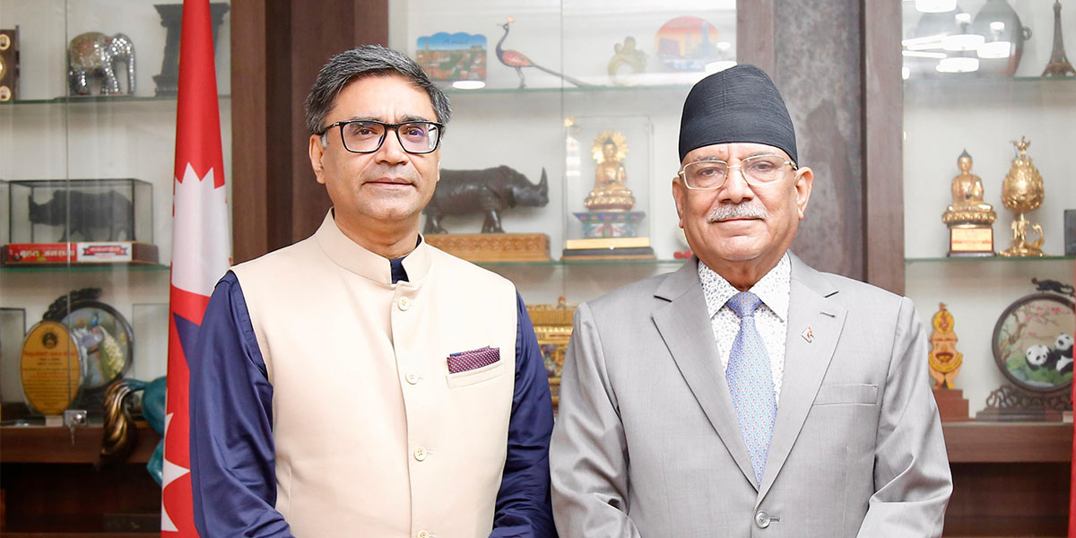 प्रचण्ड र मिसरीबीच खुमलटारमा शिष्टाचार भेट