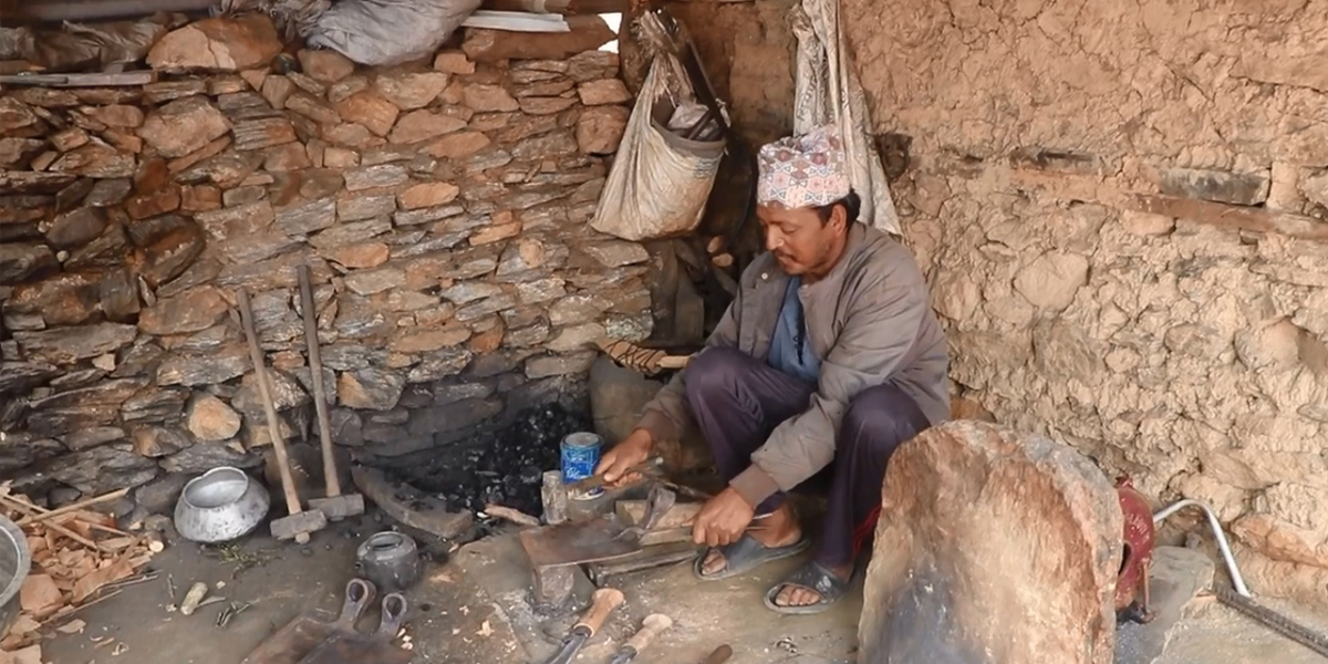 गाउँघरमा कायमै छ  बालीघरे प्रथा