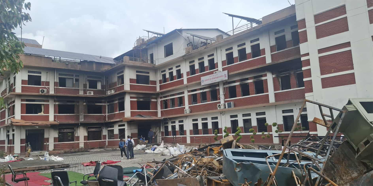 पुनर्निर्माणका लागि कांग्रेस गण्डकी प्रदेश संसदीय दलले १० लाख दिने