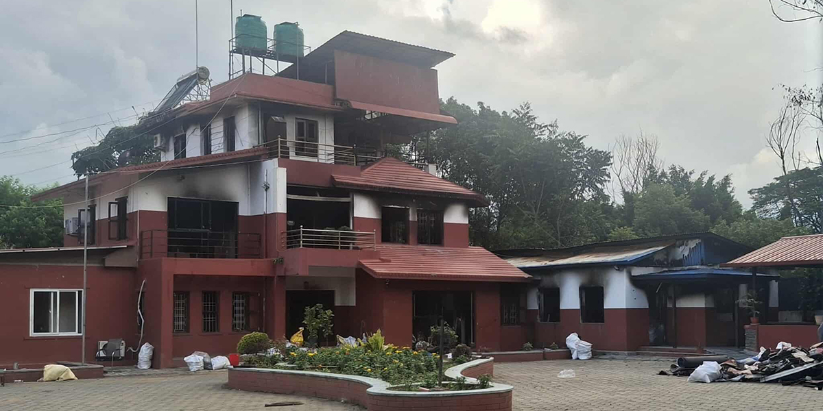 गण्डकीका मुख्यमन्त्रीको निवासमा फेरि आगजनी!