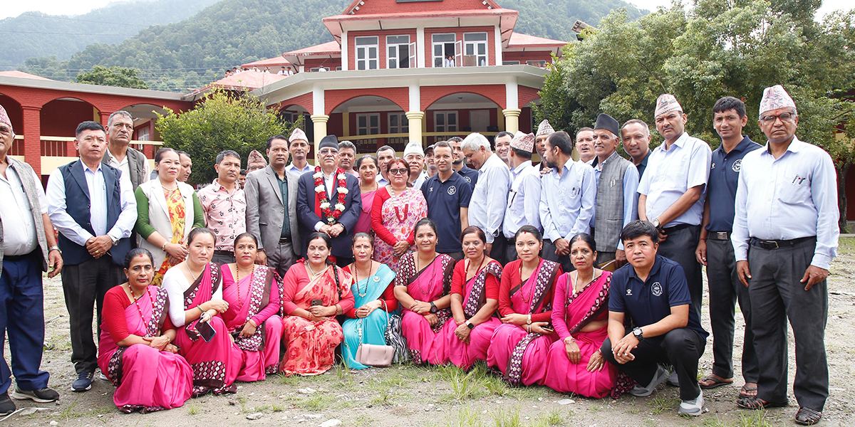लमजुङबाट सुरु भयो माओवादीको मध्यपहाडी लोकमार्ग अभियान