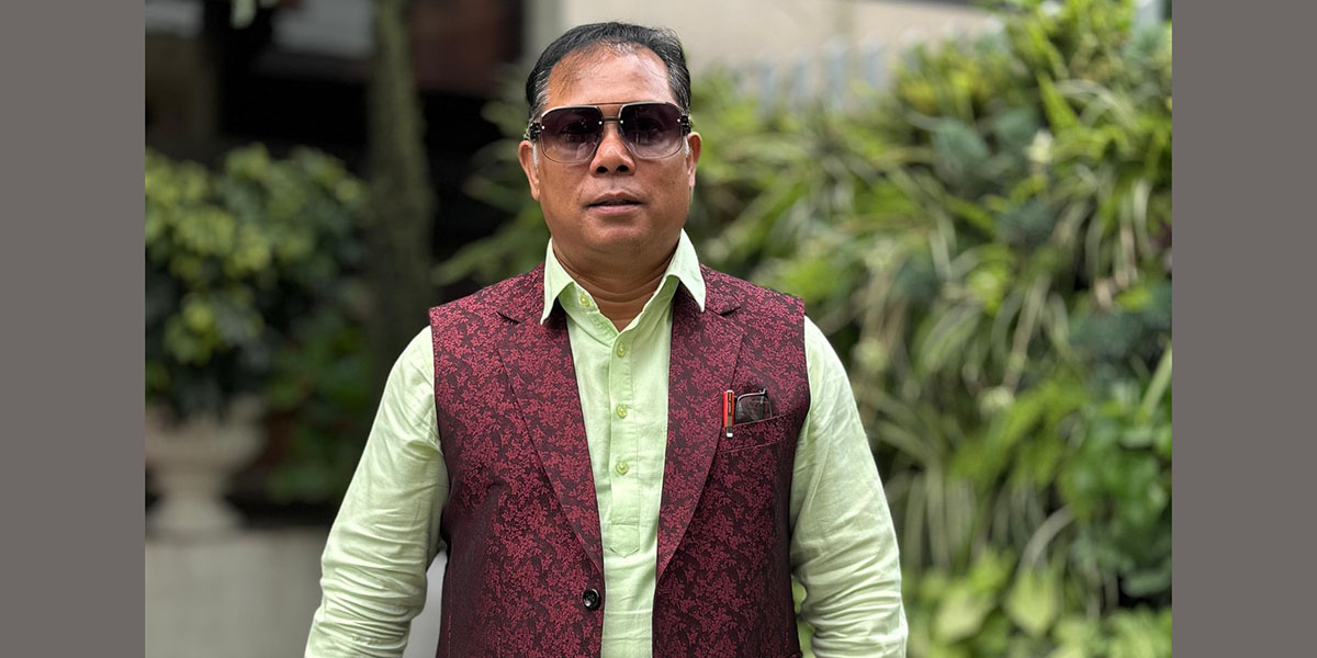 रेशमले छाडे नागरिक उन्मुक्ति