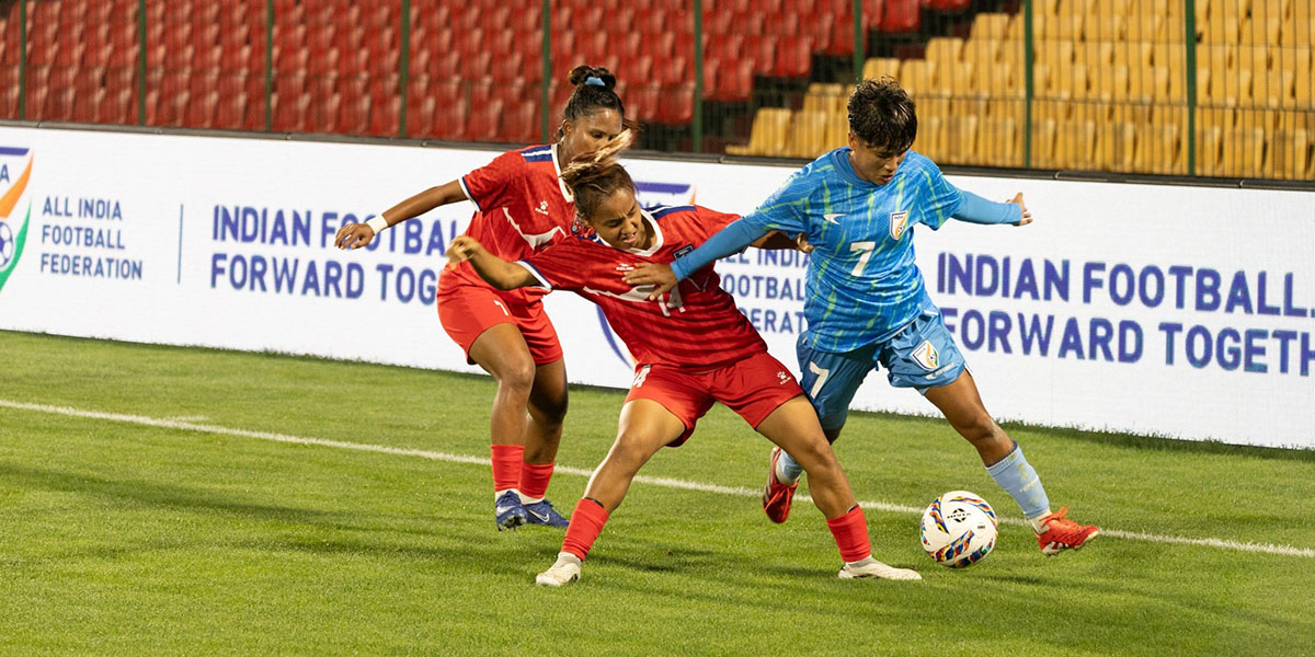 सावित्रा र प्रीति बिनै भारतविरुद्ध मैदान उत्रदै नेपाल