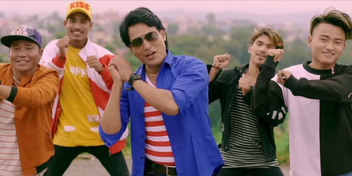 टिकटकमार्फत चर्चामा ६ वर्षअघिकाे देउडा गीत ‘तानी लान्छु ओय झुम्की’