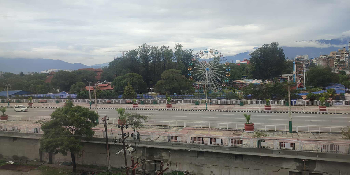 काठमाडौँका सडक सुनसान