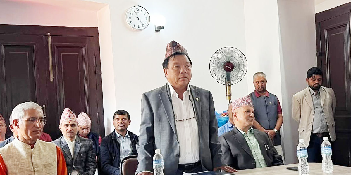 राजनीतिले शिक्षा बिगार्‍यो, सुधारको जिम्मा प्रधानाध्यापककै काँधमा : शिक्षामन्त्री पुन