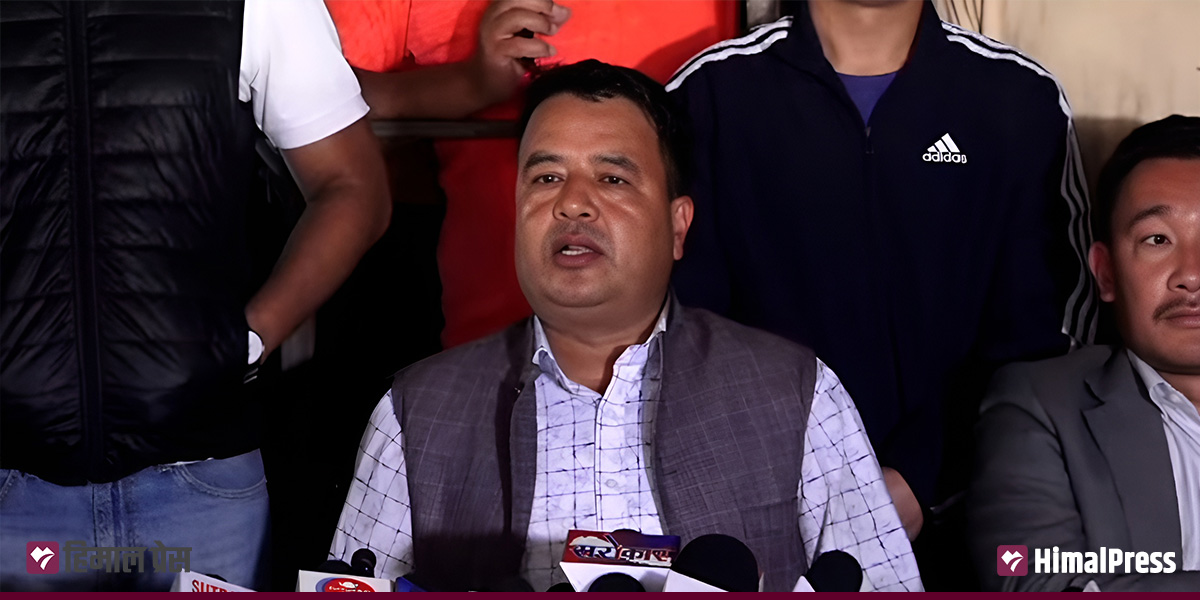 महेश बस्नेतको चुनौती- केपी ओली दोषी छन् भने पक्राउ गरेर देखाऊ