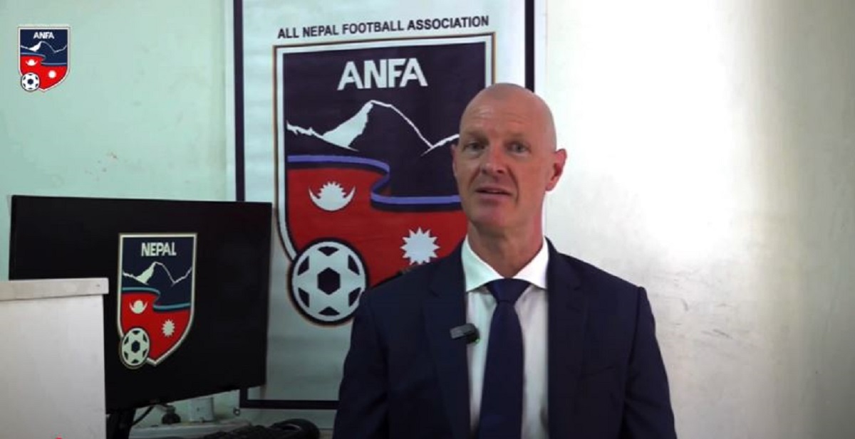 नेपाली पुरुष फुटबल टिमको मुख्य प्रशिक्षक रोसले दिए राजीनामा