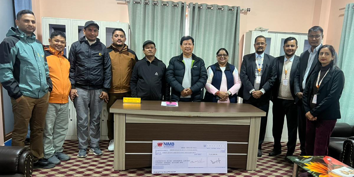 इच्छाकामना गाउँपालिकालाई प्रोटेक्भिट माइक्रो इन्स्योरेन्सद्वारा बिमा रकम हस्तान्तरण