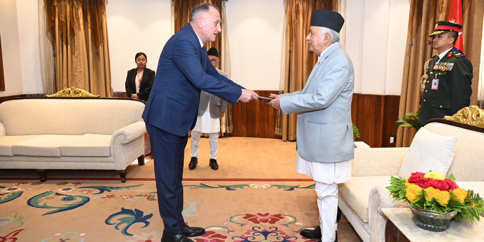 राष्ट्रपतिसमक्ष चार राजदूतले पेस गरे ओहोदाको प्रमाणपत्र