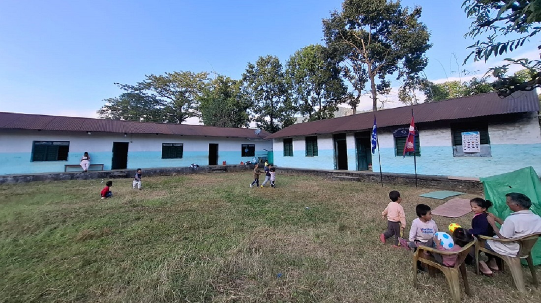 जाडो छल्न माथिल्लो मुस्ताङका शैक्षिक संस्था बेँसी सारिए