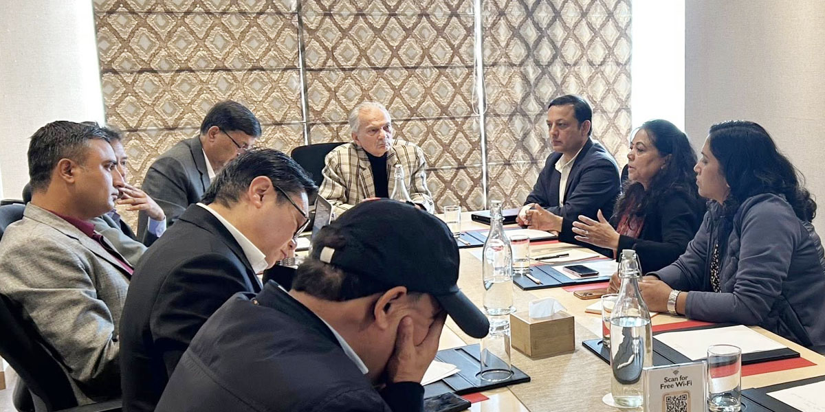 बाबुराम, डिपी, जनार्दन, सुदन, समिक्षा, दुर्गा, मानुषीबीच के भयो कुराकानी?