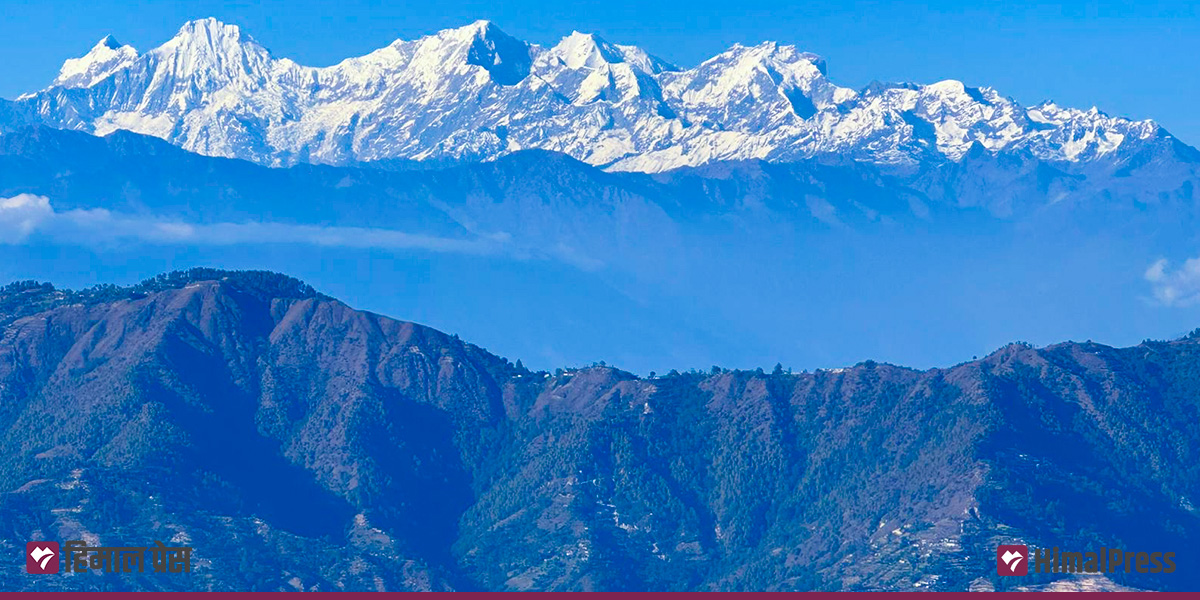 दहचोकबाट देखिएको हिमशृंखला (तस्बिरहरू)