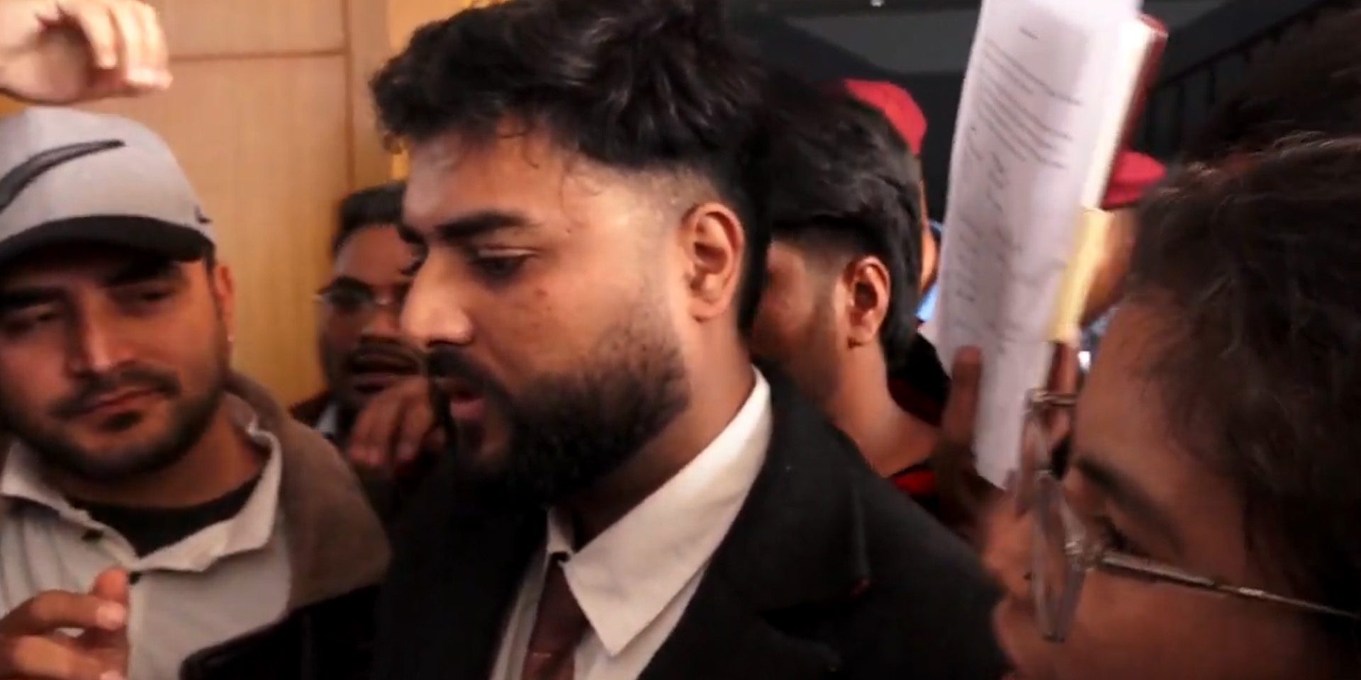 प्रधानमन्त्रीलाई ज्ञापनपत्र बुझाउन नपाएपछि जेनजी समूहहरू आक्रोशित