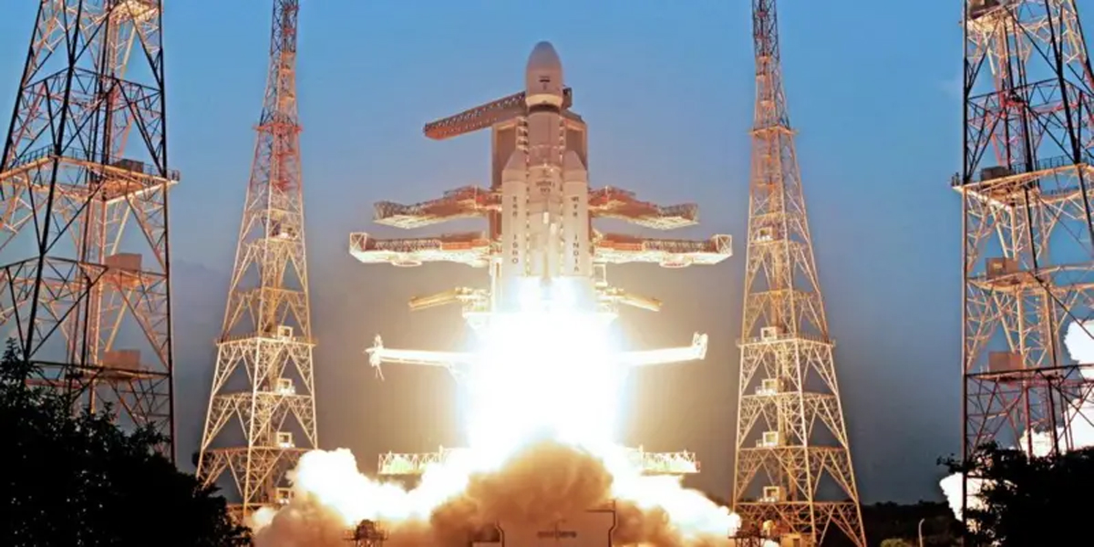 भारतद्वारा सीएमएस–०३ सञ्चार उपग्रह प्रक्षेपण