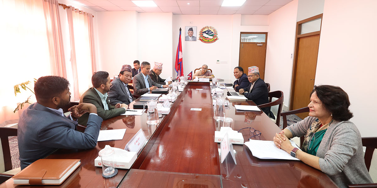 सिंहदरबारदेखि जारी छन् मन्त्रिपरिषद् बैठक