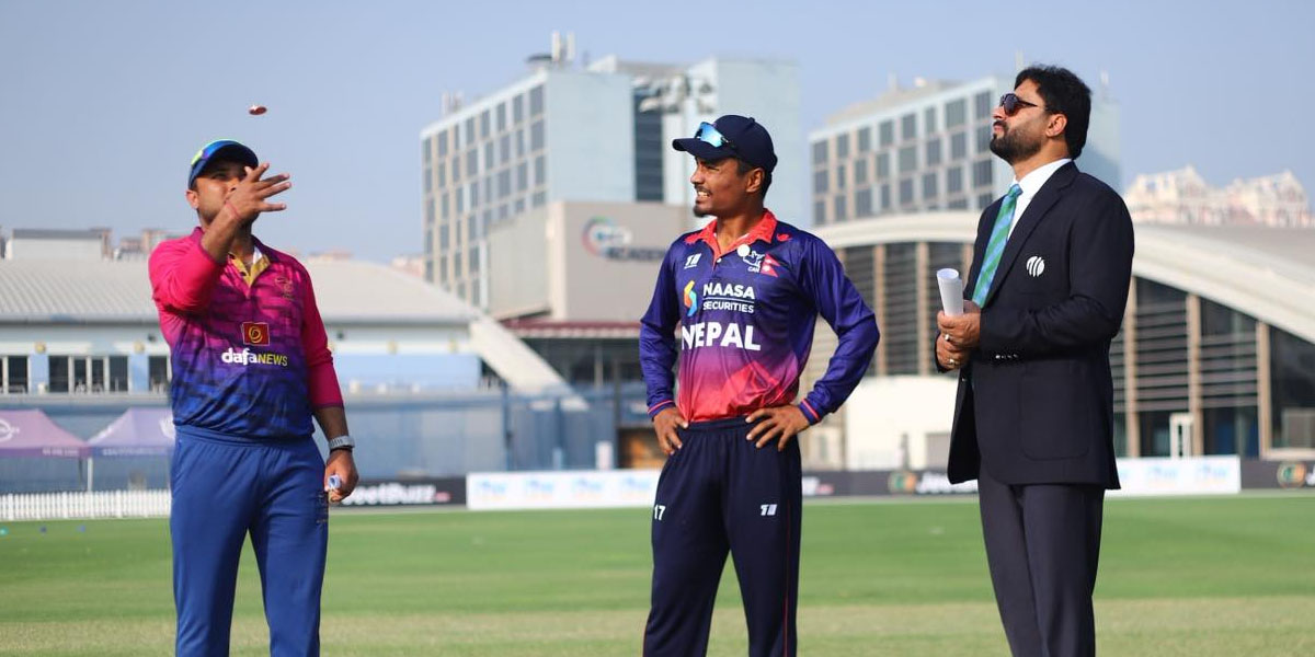 यूएईविरुद्ध ब्याटिङ गर्दै नेपाल