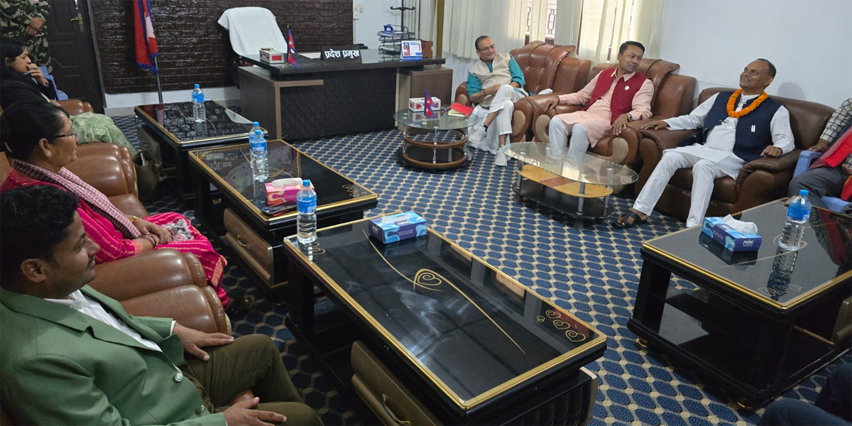 मुख्यमन्त्री पुगेपछि मधेश प्रदेश प्रमुखले बोलाएको बैठक सात दलद्वारा बहिष्कार