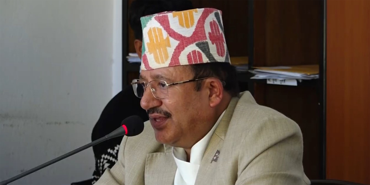 तोकेको समयमा निर्वाचन गर्न आयोग तयार छ : भण्डारी