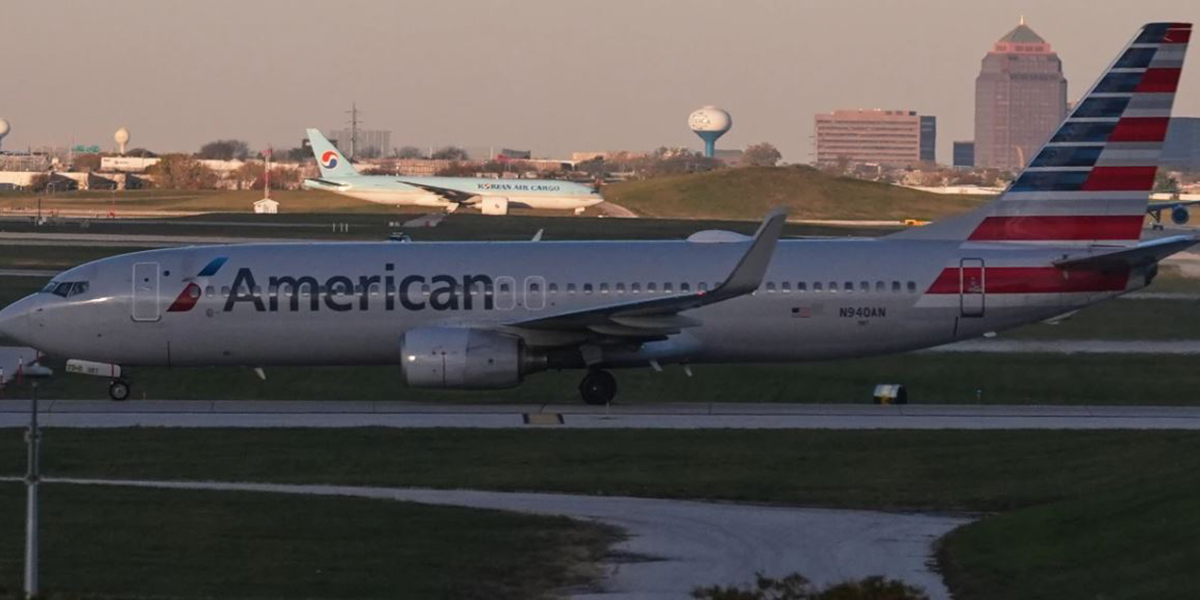 अमेरिकामा दर्जनौँ हवाई उडान रद्द