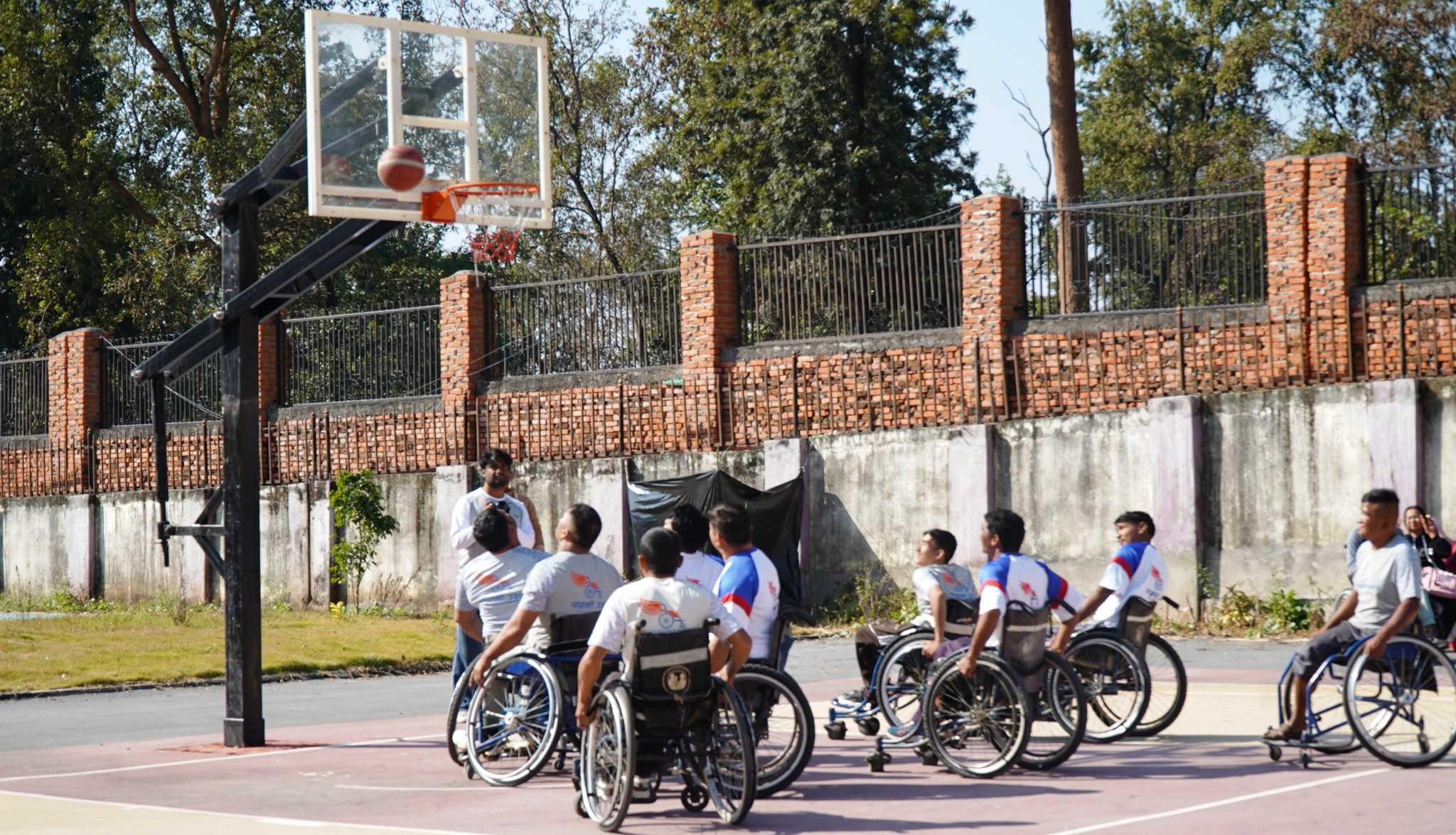 कर्णाली र सुदूरपश्चिम प्रदेशबीच मैत्रीपूर्ण ह्विलचेयर बास्केटबल