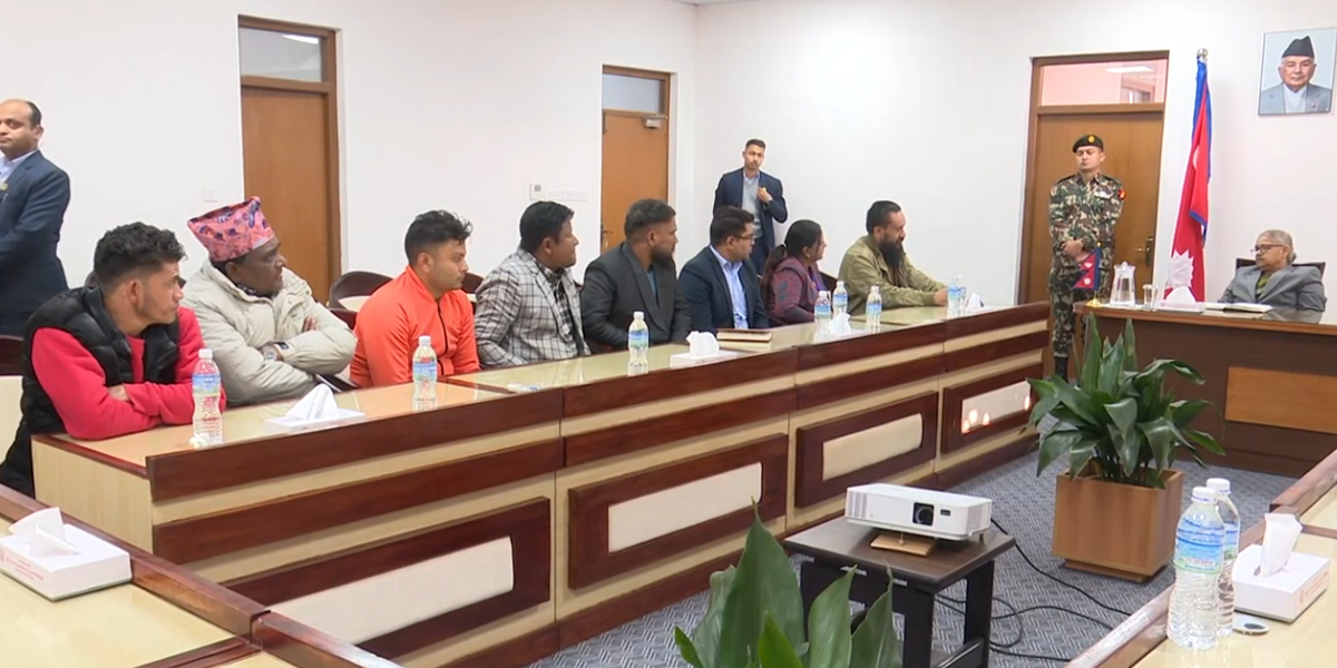 निर्वाचन कानुनमा दलितमैत्री व्यवस्था गरिदिन प्रधानमन्त्रीलाई खगेन्द्र सुनारको आग्रह