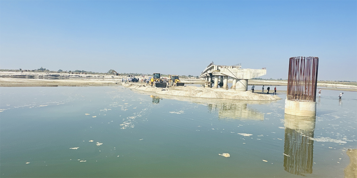 कमला नदीमा अस्थायी ‘डाइभर्सन’ बनाइँदै