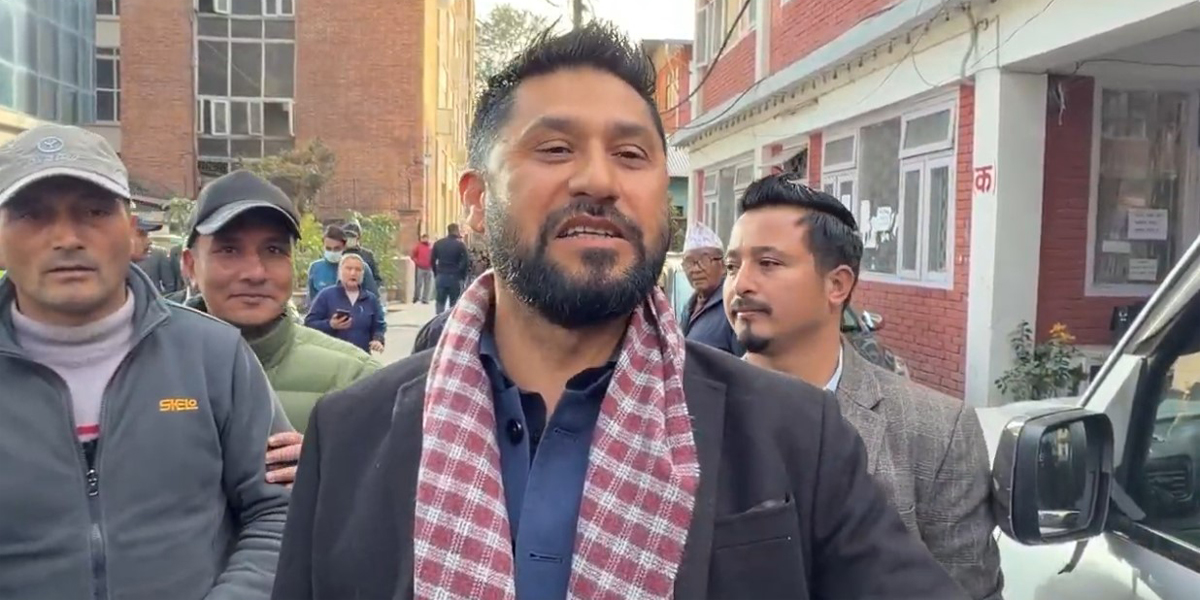 ओलीप्रति रविको कटाक्ष : उँहाले लगाएको गुण तिर्न अदालत धाइरहेको छु