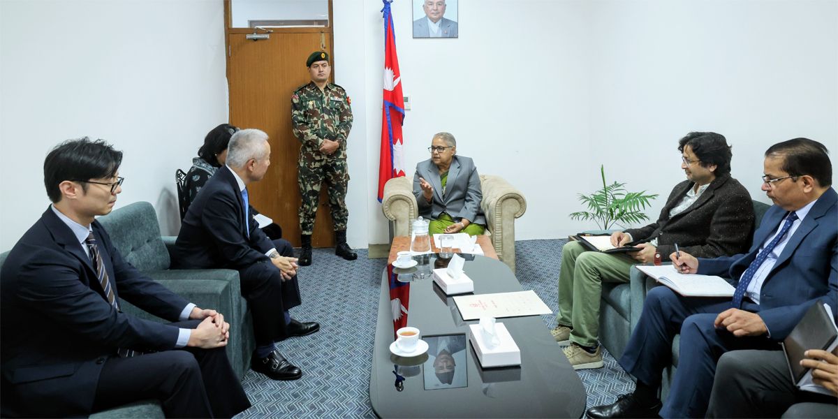 प्रधानमन्त्री कार्कीसँग जापानका राजदूतको शिष्टाचार भेट