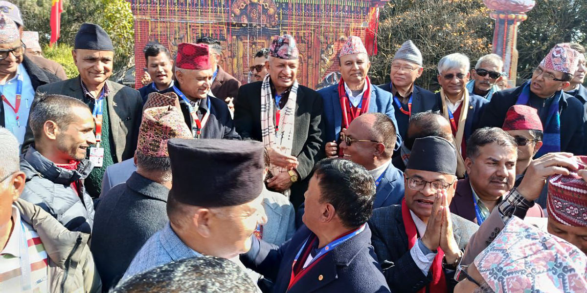 अझै सुरु भएन एमालेको नेतृत्व चयनका लागि मतदान