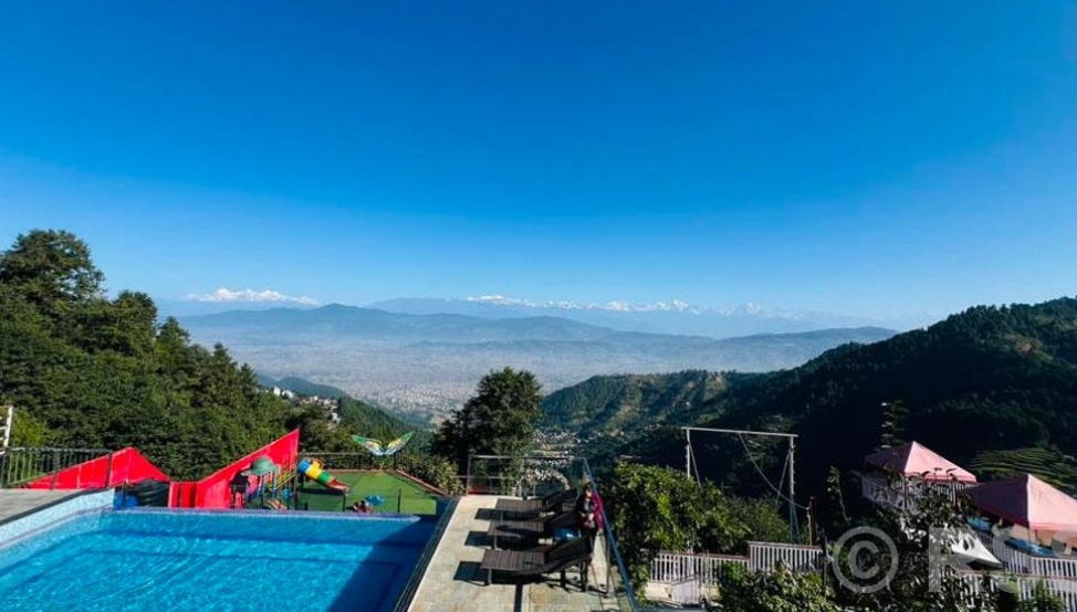 रानीकोटदेखि नगरकोटसम्म अंग्रेजी नयाँ वर्षको उल्लास