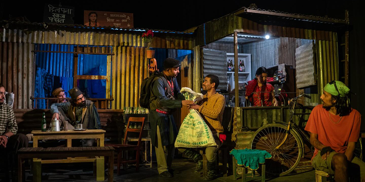 साधना घरमा कमेडी नाटक ‘भट्टी टेल्स’ मञ्चन सुरु