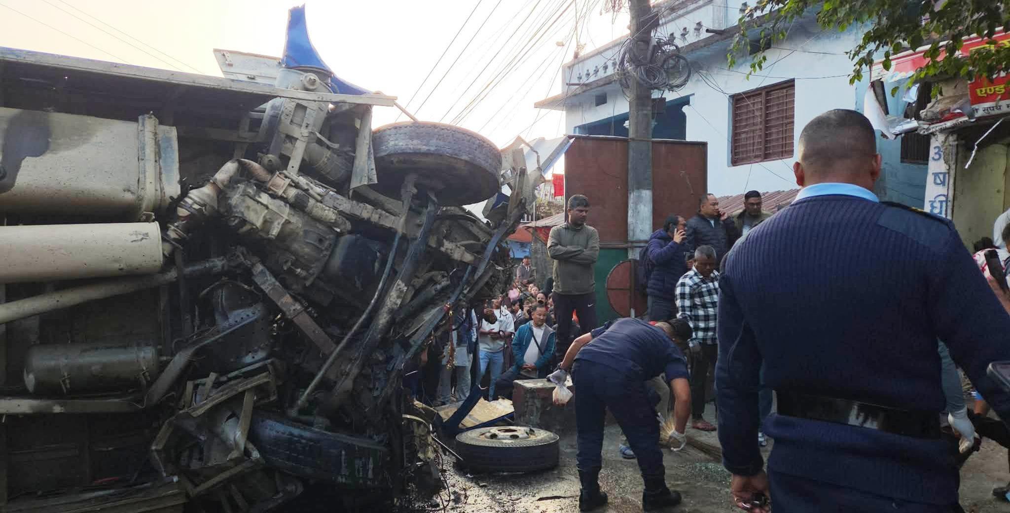 धरानमा स्कुल बस दुर्घटना, पाँच जनाको घटनास्थलमै मृत्यु