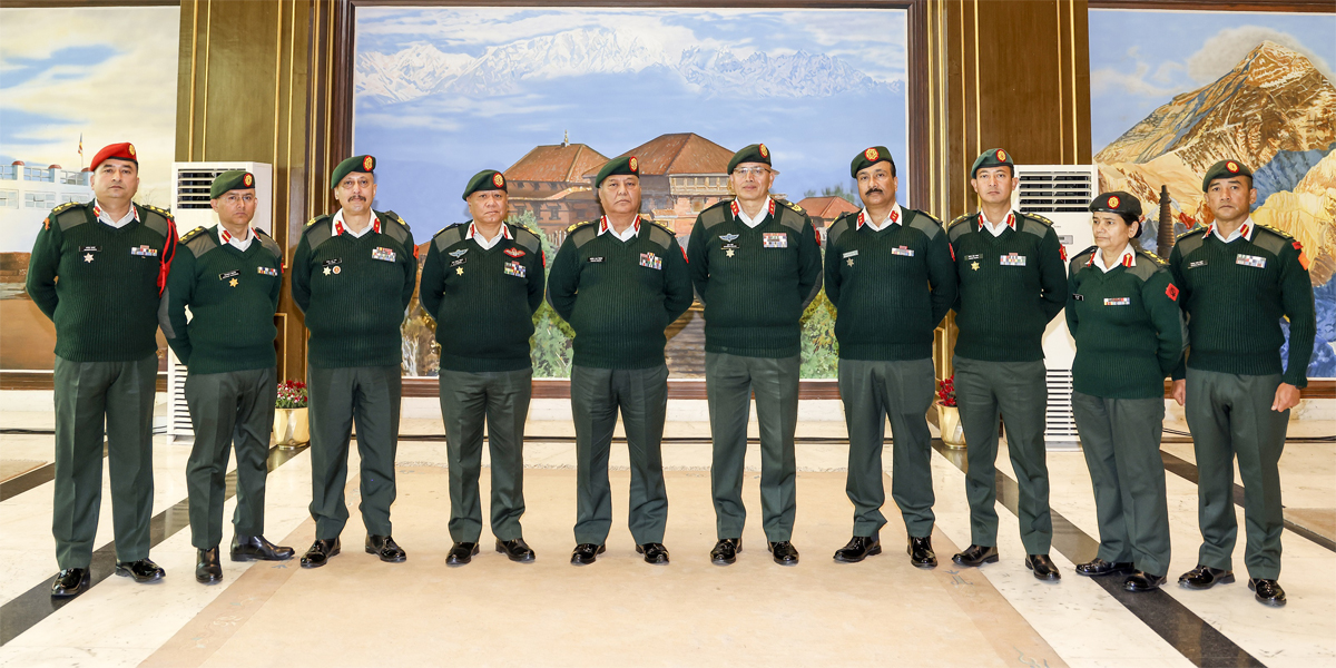 प्रधानसेनापतिबाट दर्ज्यानी चिह्न प्रदान