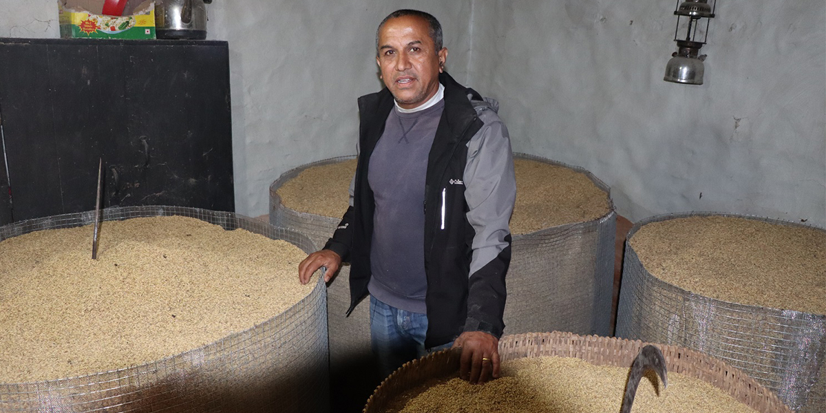 १२० मुरी धान फलाउने म्याग्दीका ध्रुव