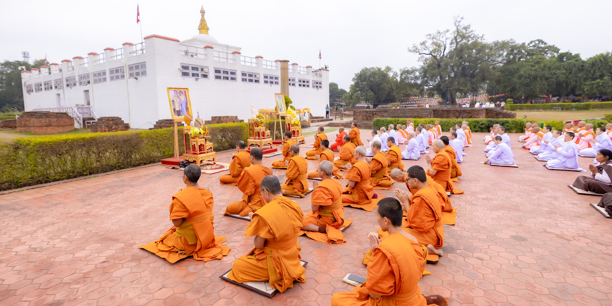 लुम्बिनीमा पर्यटक : तेस्रो मुलुकका बढे, भारतीय घटे