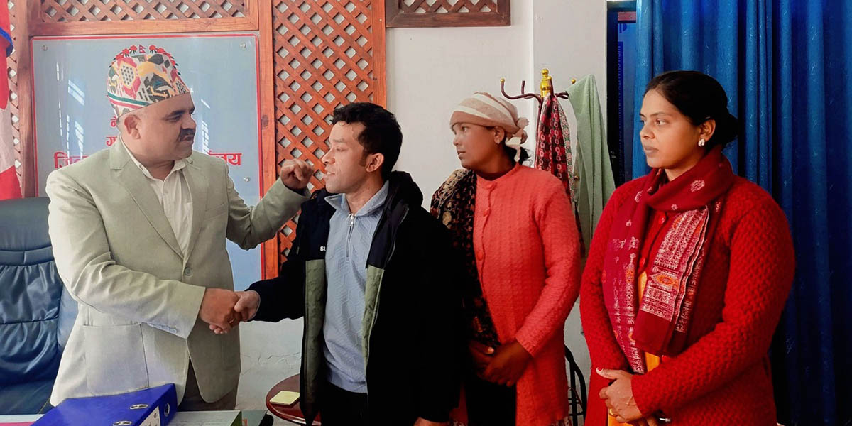 सर्बियामा डुंगा दुर्घटनामा बेपत्ता भुवन विक नेपाल आइपुगे, विष्णु सार्कीको अवस्था अझै अज्ञात