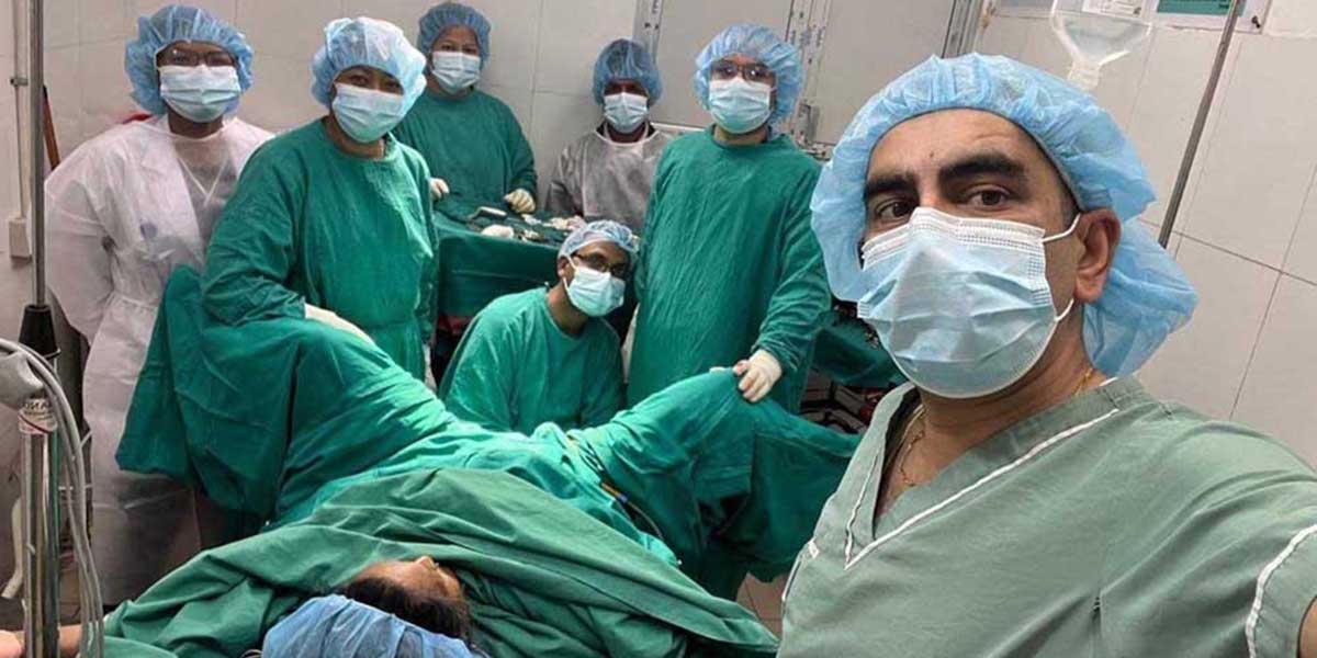 खोटाङमा सुरुभयो पाठेघर खस्ने समस्यासम्बन्धी निःशुल्क शल्यक्रियाको उपचार