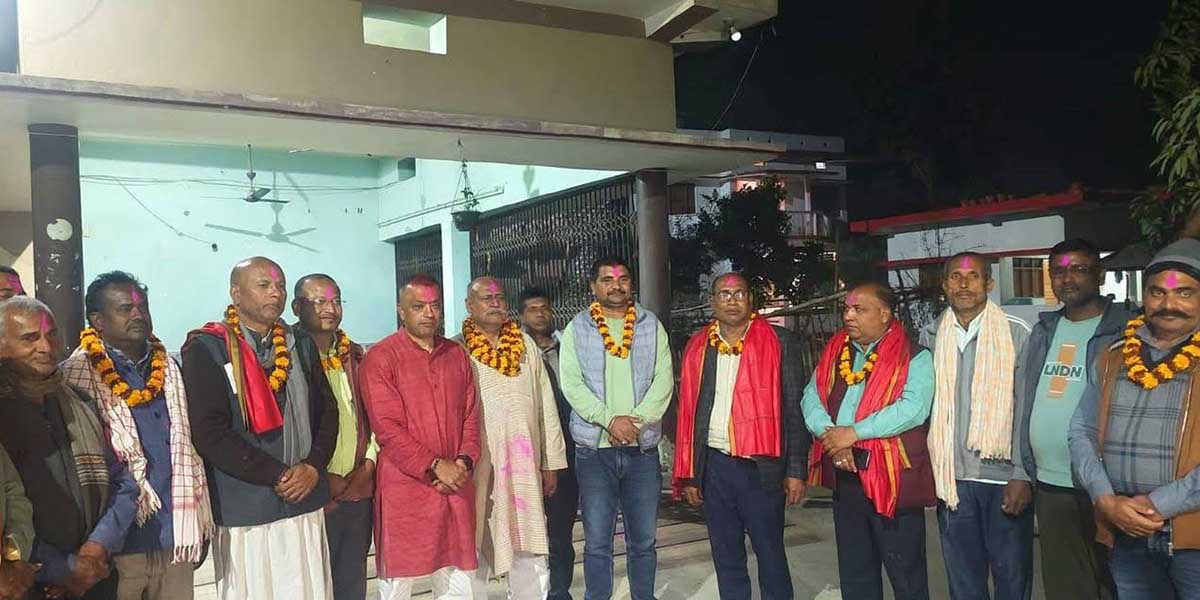 घरमै पुगेर गगन थापाले कांग्रेस भित्र्याए पूर्वमेयर