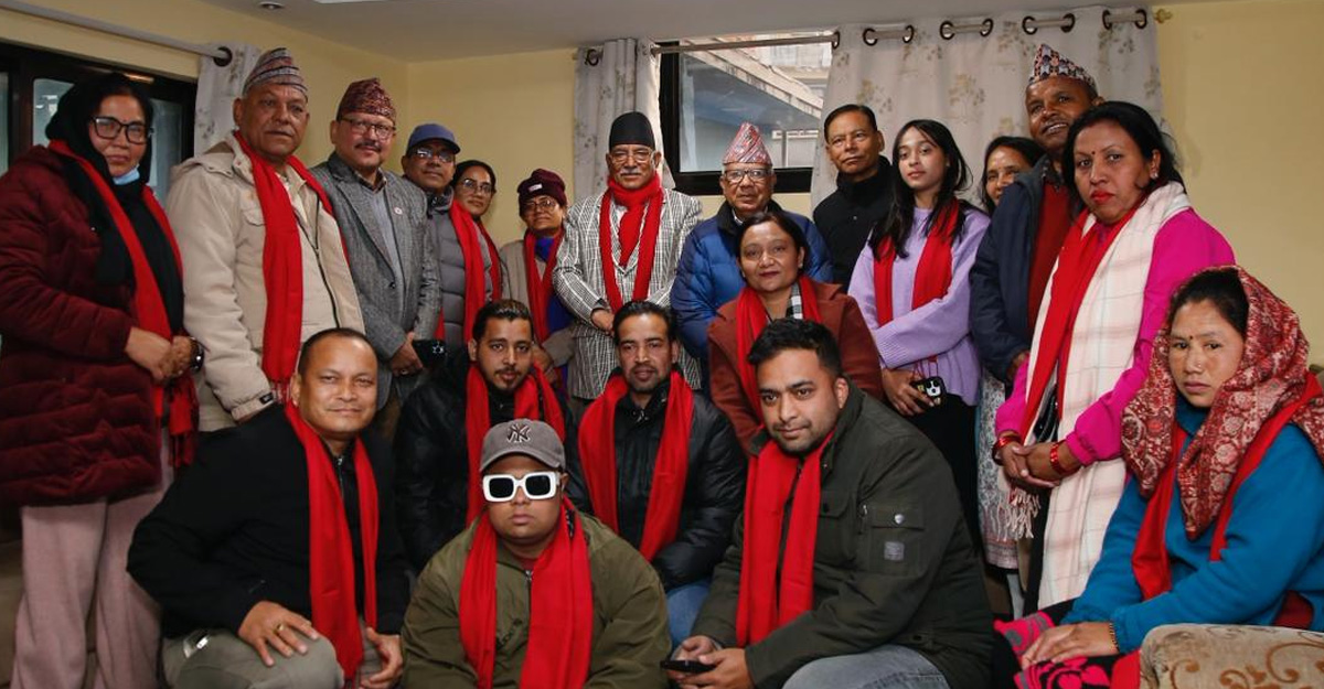 आहुतीको पार्टीका असन्तुष्ट नेतालाई प्रचण्डले गरे स्वागत