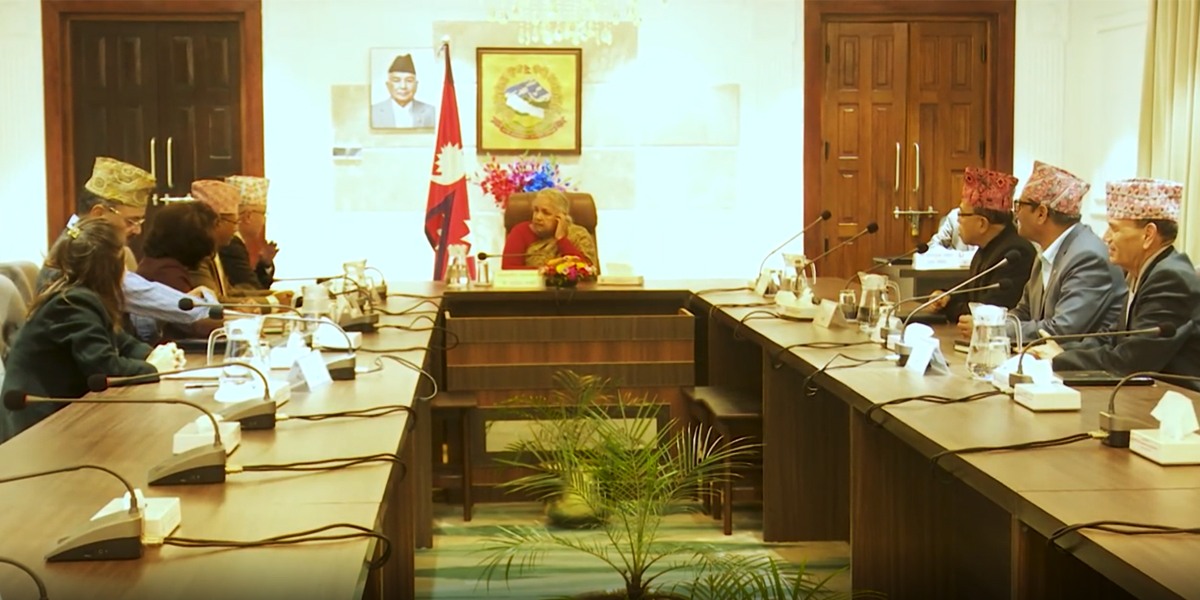 ‘नेपालीहरूलाई विमानस्थलमै सुरक्षित राख्ने प्रबन्ध गरिएको छ’