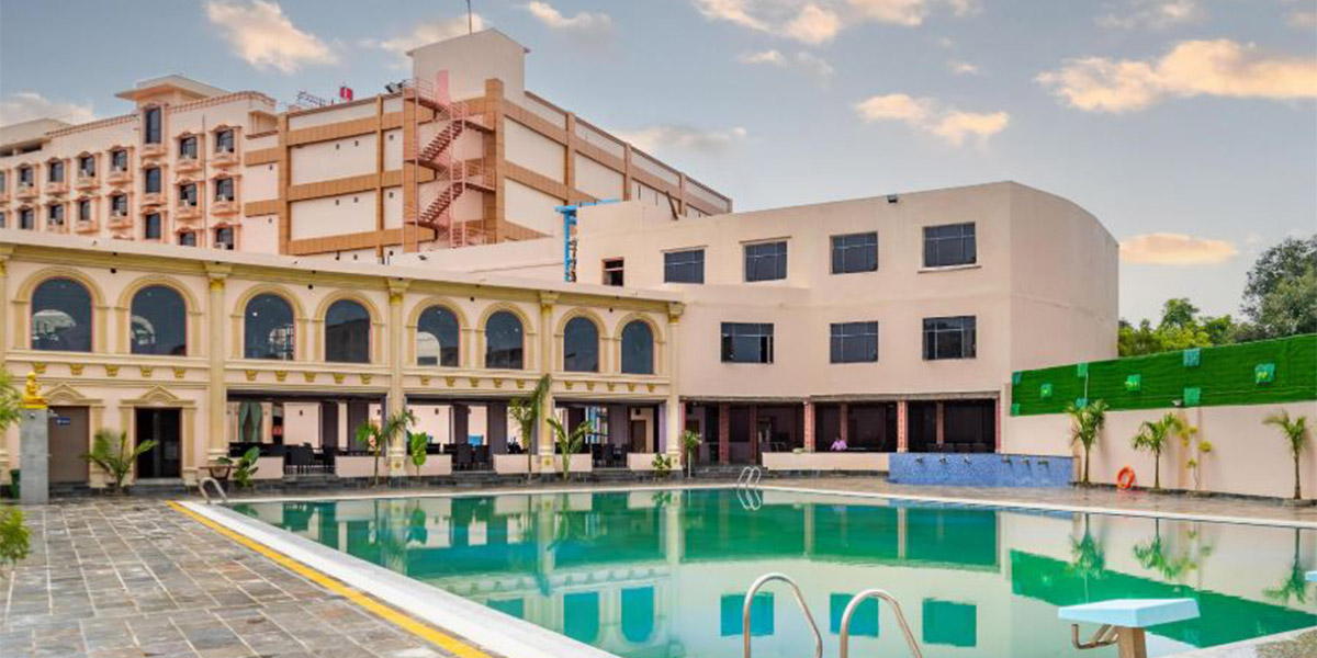 नेपालगन्जमा थपियो १५ करोडको तारे होटल