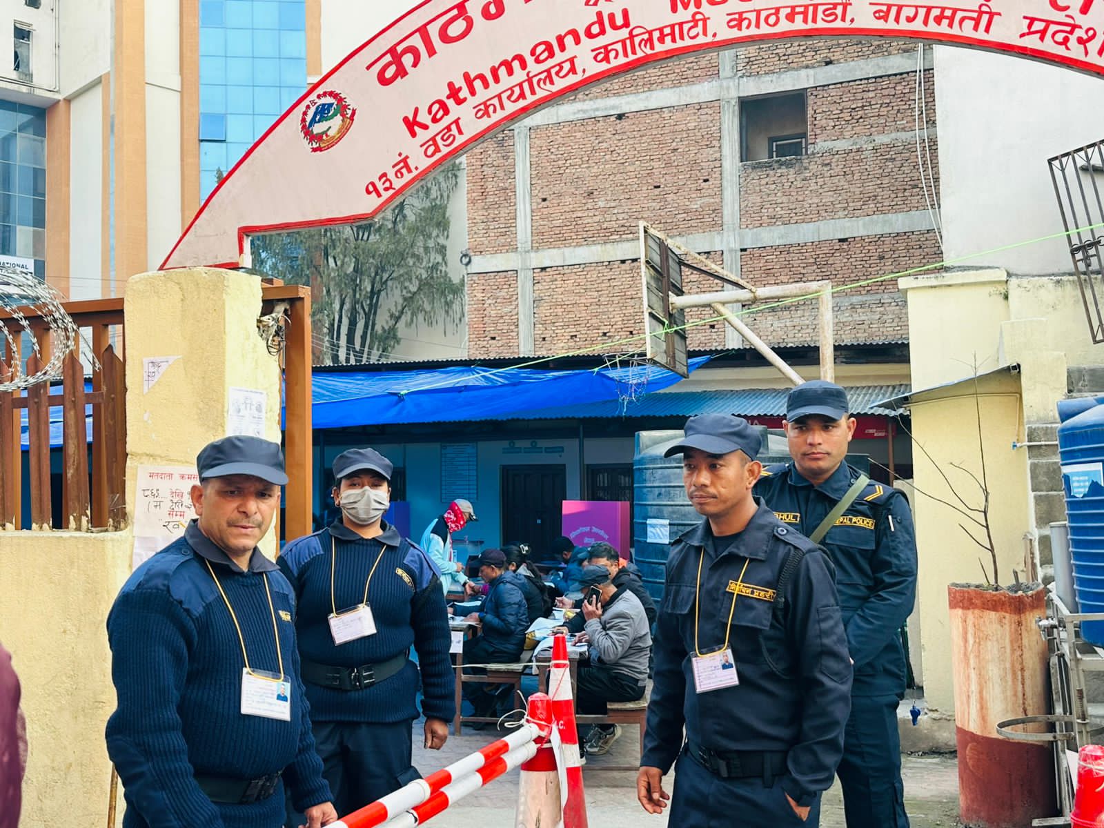 शान्तपूर्वक चलिरहेको छ मतदान