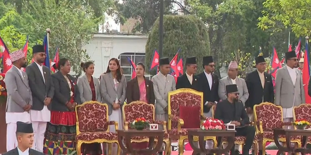 १५ सदस्यीय मन्त्रिपरिषद् गठन, कुन वरीयतामा को? (सूची)