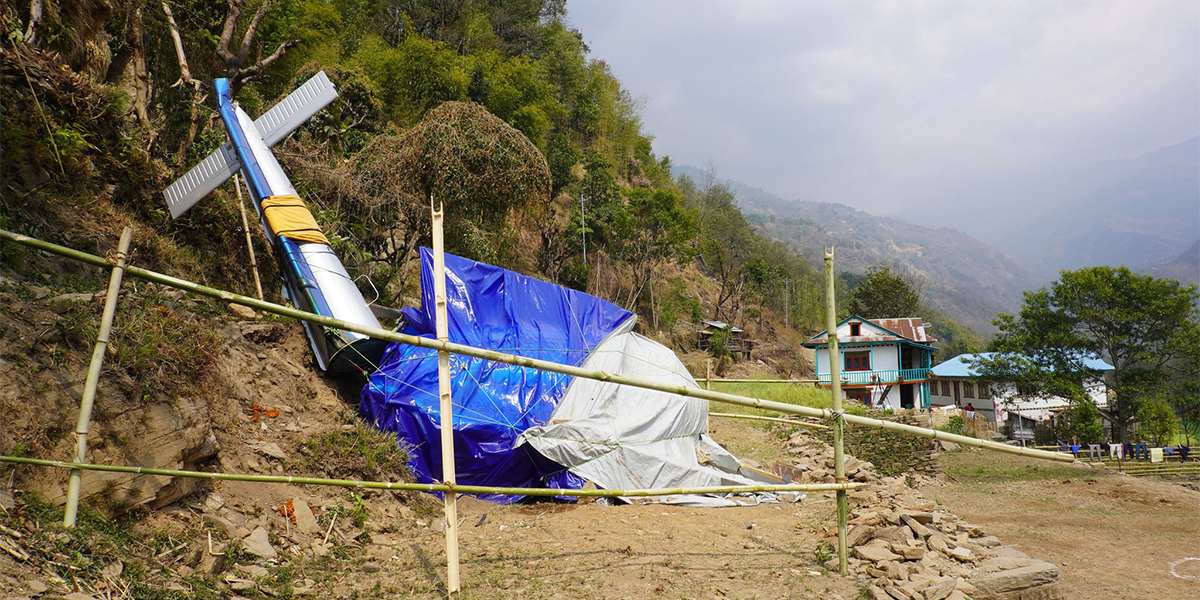 दुर्घटनाग्रस्त हेलिकप्टर त्रिपालमा