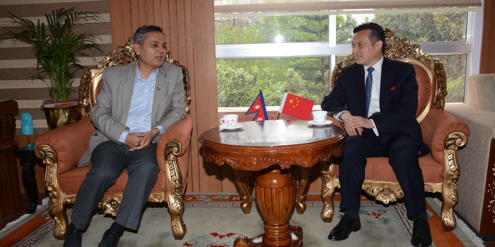 गृहमन्त्री र चिनियाँ राजदूतबीच शिष्टाचार भेटवार्ता