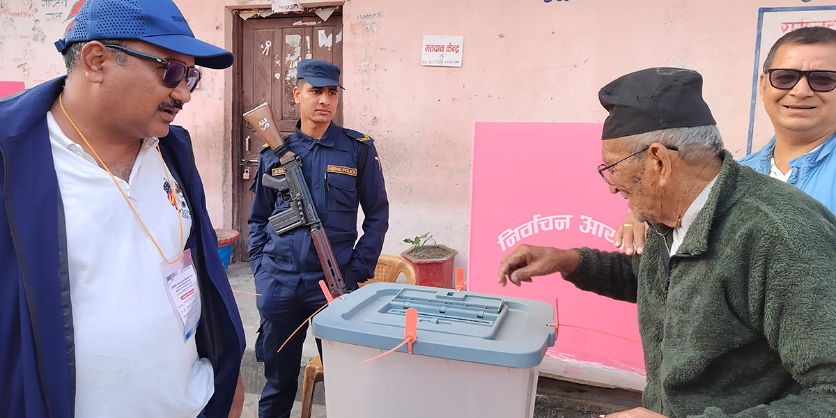 झापा-५ मा कति खस्यो मत?